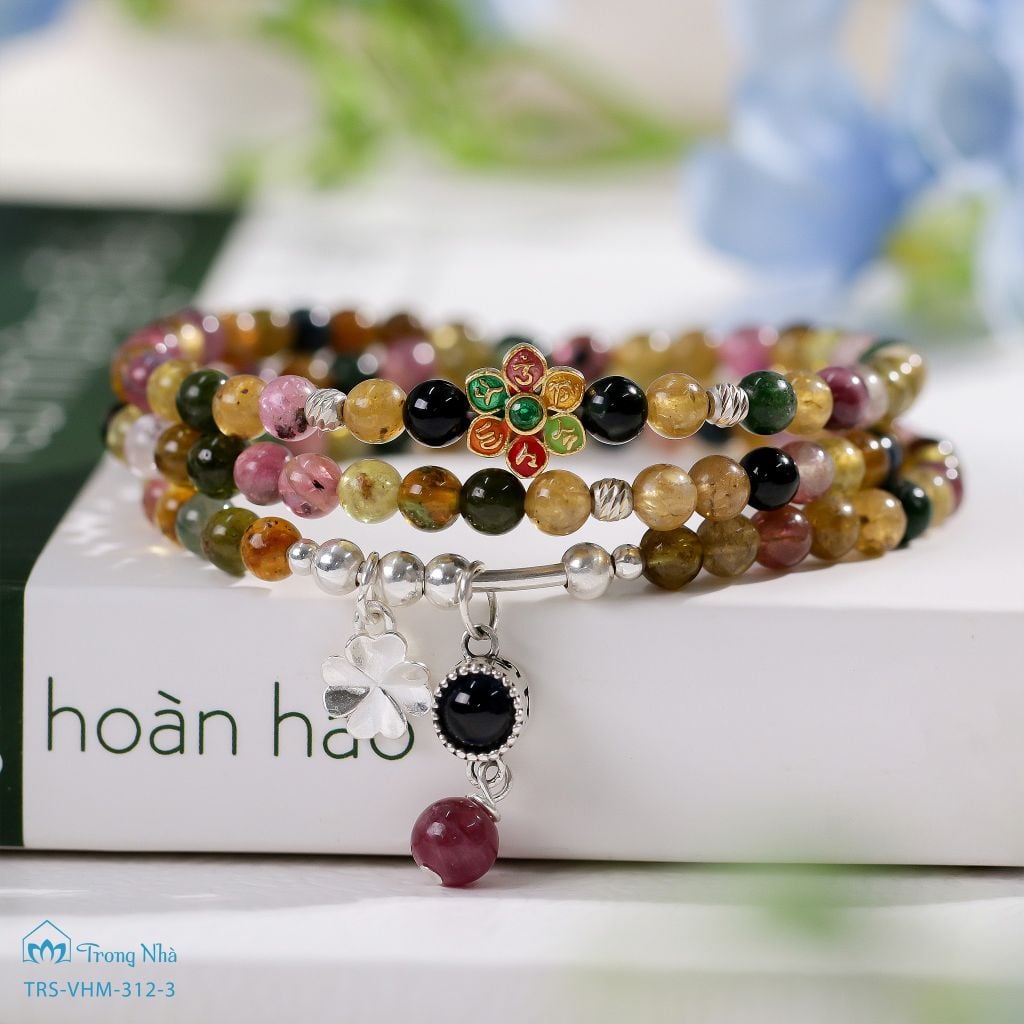 Yêu điều không hoàn hảo - Vòng tourmaline cuốn 3 charm Phổ chiếu (TRS VHM 312 2)
