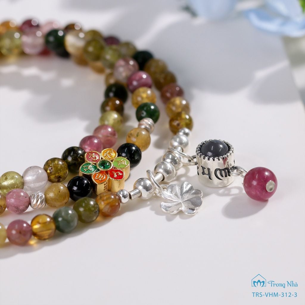 Yêu điều không hoàn hảo - Vòng tourmaline cuốn 3 charm Phổ chiếu (TRS VHM 312 2)