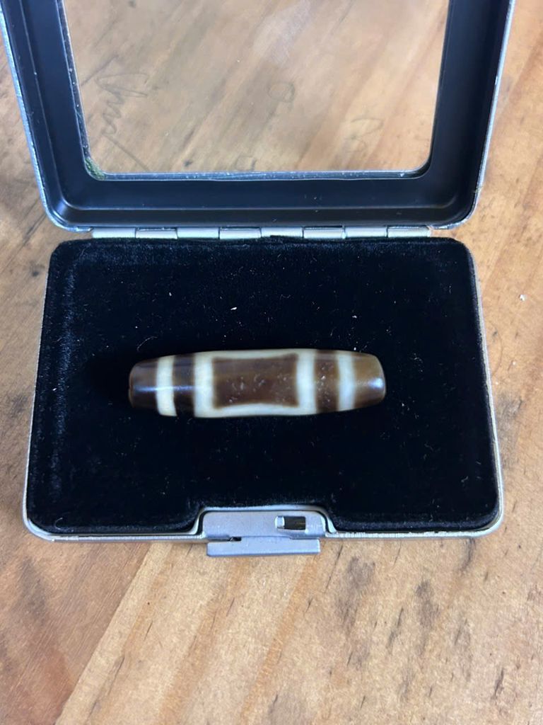 Dzi thiên địa ( NLIEU CHARM DZI 016 )