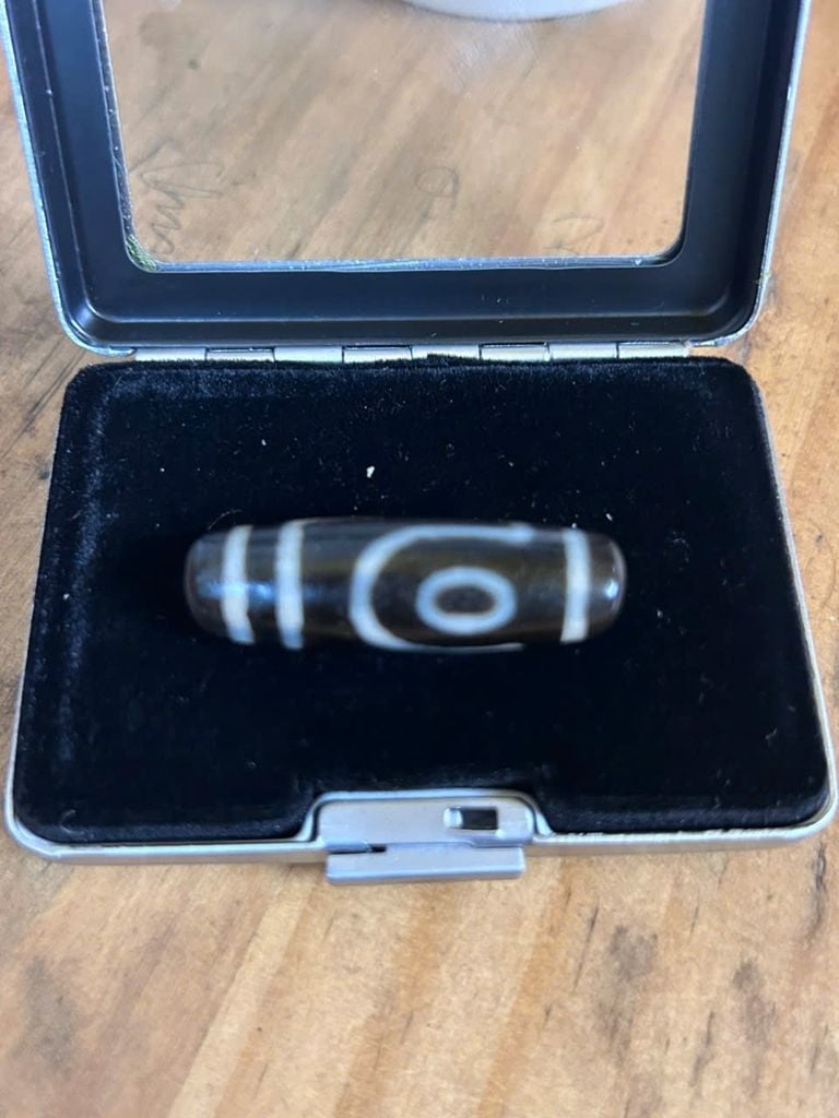 Dzi 2 mắt ( CHARM DZI 002)