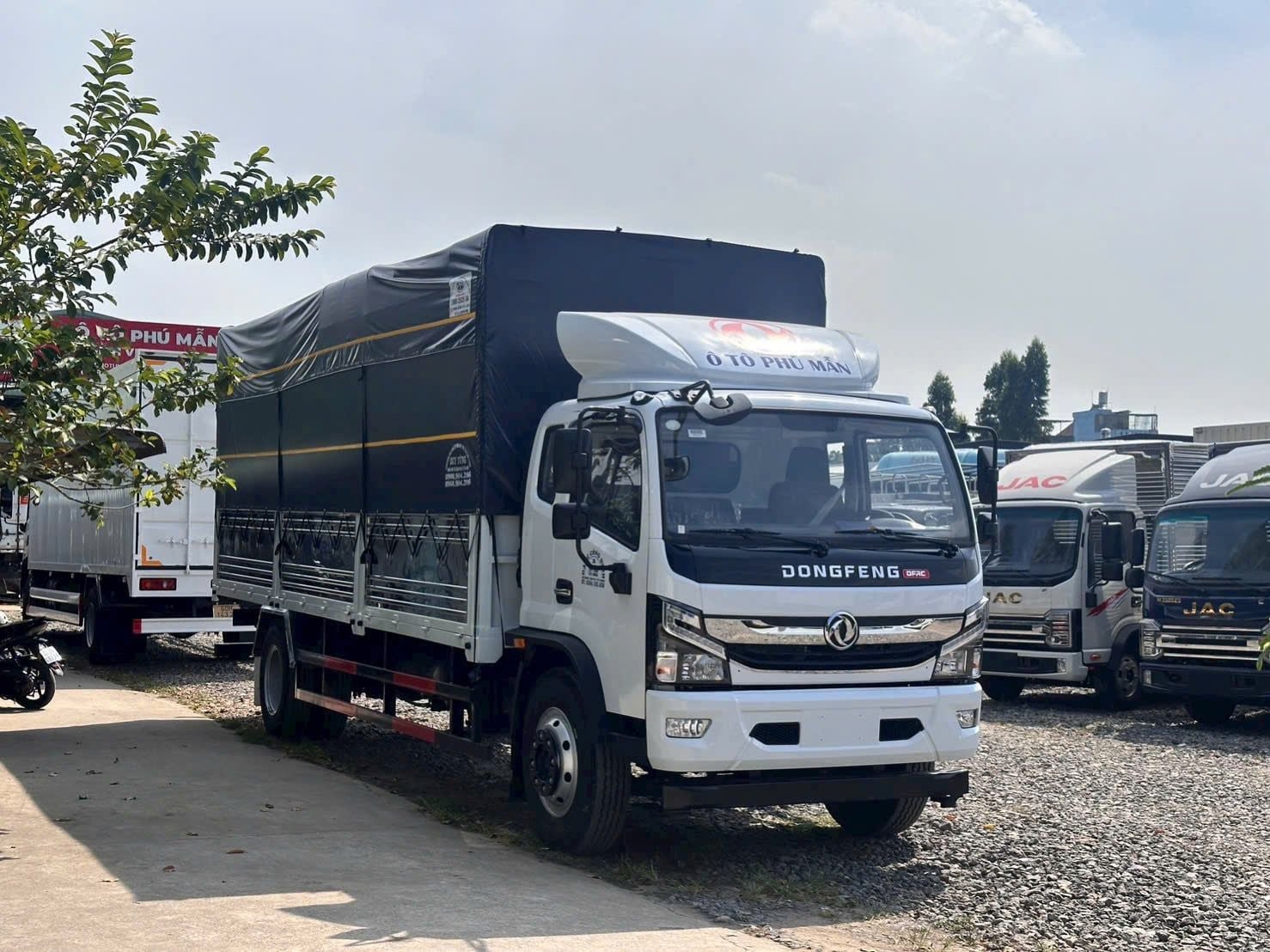  (New) XE TẢI DONGFENG D8 9.1 TẤN THÙNG DÀI 7M1 (nhập khẩu) 