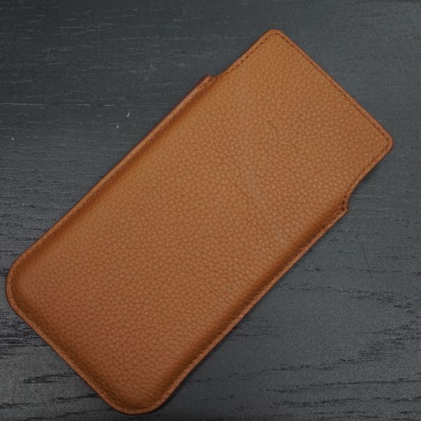  Bao da bê Togo Pháp cho IVertu màu nâu (dọc) 