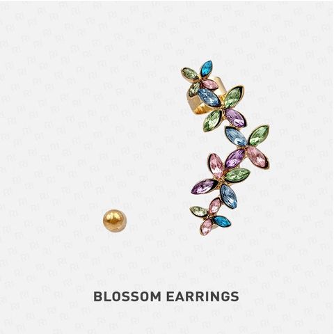 BLOSSOM Bông tai