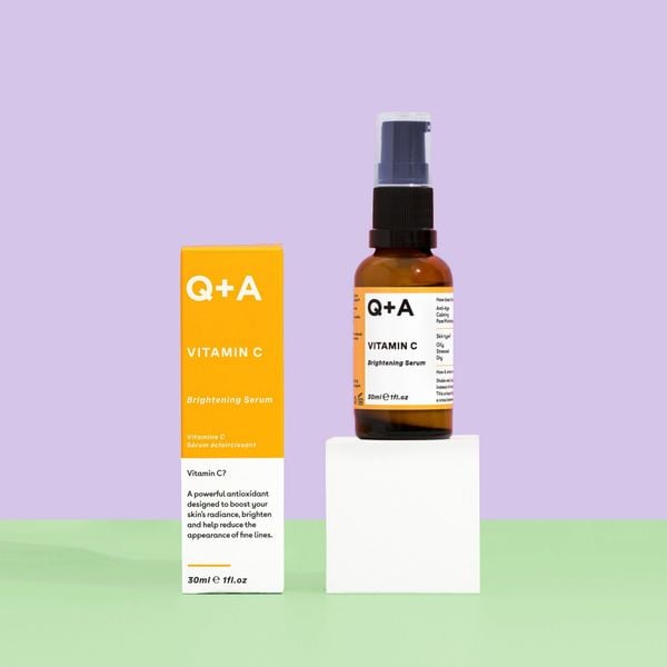 Q+A Tinh chất Vitamin C Brightening Serum 30ml
