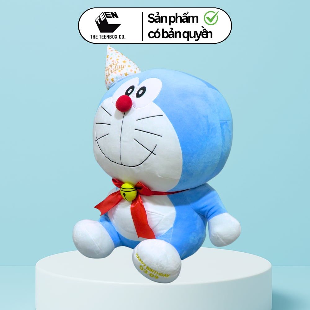 Thú Bông Doraemon Sinh Nhật Size M 33cm – Gấu Bông Cao Cấp, Bản Quyền Animation International, Teenbox Phân Phối