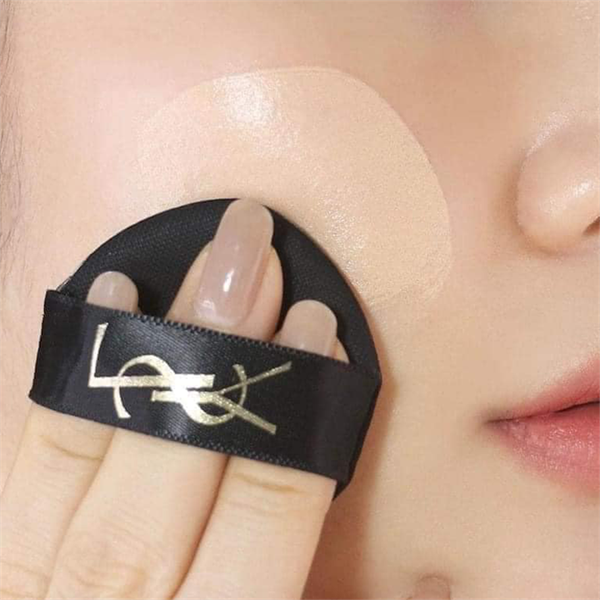 Phấn nước YSL Touche Eclat Glow-Pact Cushion High Cover Mesh Foundation