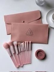 Bộ Cọ 3CE 12 Cây Màu Hồng Kèm Túi Da