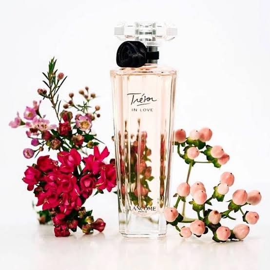 Nước hoa nữ Lancome Tresor In Love EDP [chiết 10ml]
