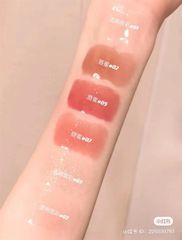 Son bóng Sephora oustrageous plump effect #02-nude