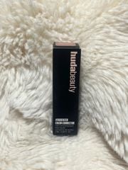 Huda beauty #fauxfilter under EYE color corrector