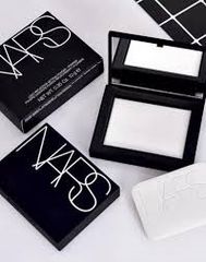Phấn Phủ Nars Light Reflecting Setting Powder mini size