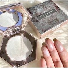 Phấn bắt sáng Highlight Fenty Beauty Diamond Bomb full size