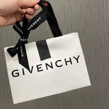 Túi Đựng Mỹ Phẩm Givenchy