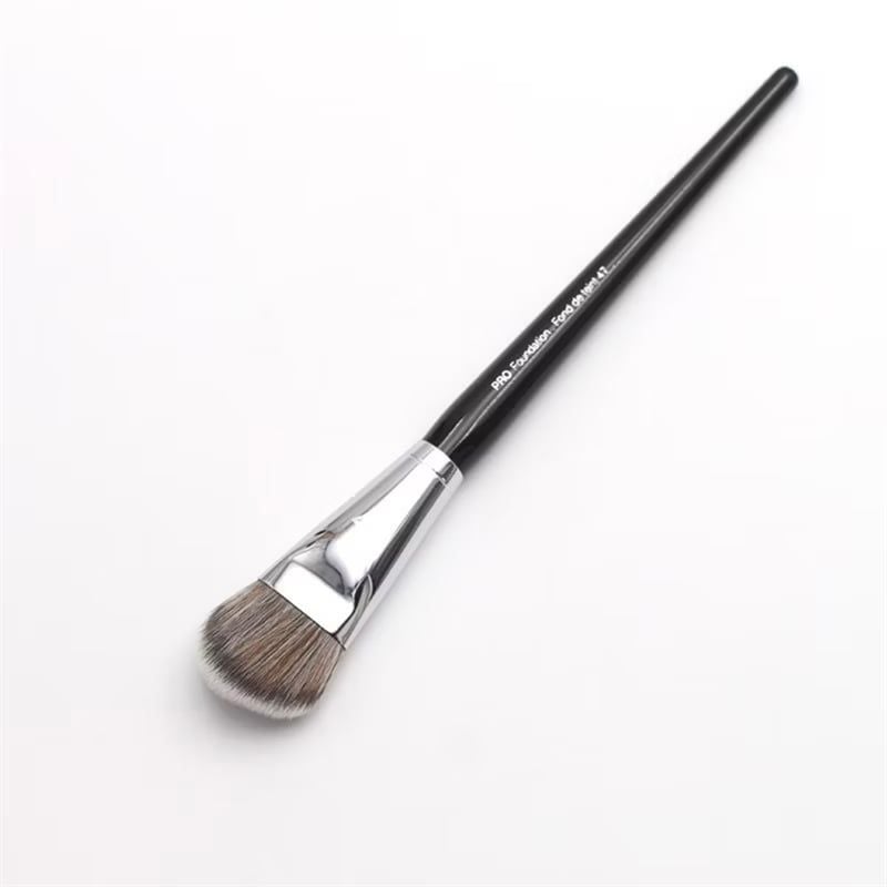 Cọ Sephora Trang Điểm Nền Đầu Phẳng Góc Chuyên Nghiệp Hình Lưỡi Mèo Số #47 Pro