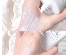 Gel Chống Nắng Anessa Tone Up Brightening UV Sunscreen SPF50+ 90g