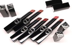 Son Thỏi DIOR Rouge On Stage slim Lipstick #550-daring blush