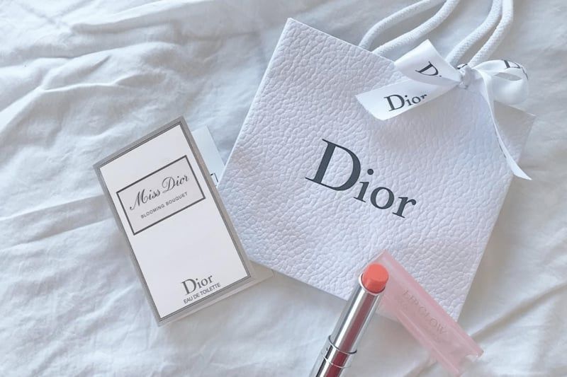 Túi giấy Dior chính hiệu size L