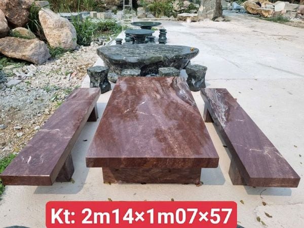 Bàn ghế đá tự nhiên Bộ bàn băng đá đỏ vân rồng – Đá đỏ vân rồng nguyên khối
