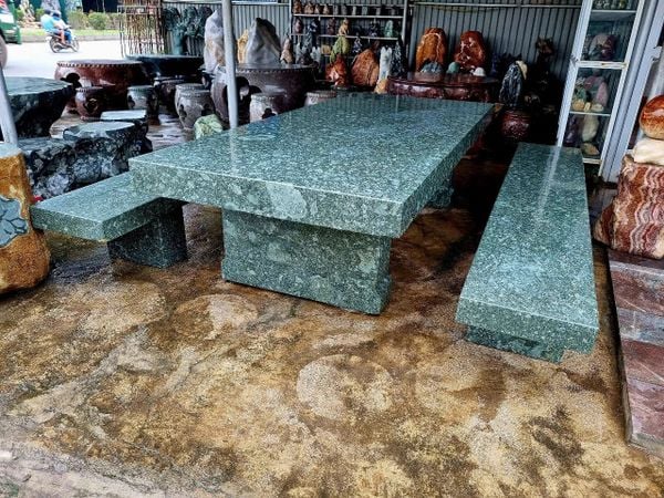 Bộ bàn ghế đá tự nhiên, bàn ghế đá nguyên khối, Bộ bàn ghế đá băng đá xanh cốm vân hoa