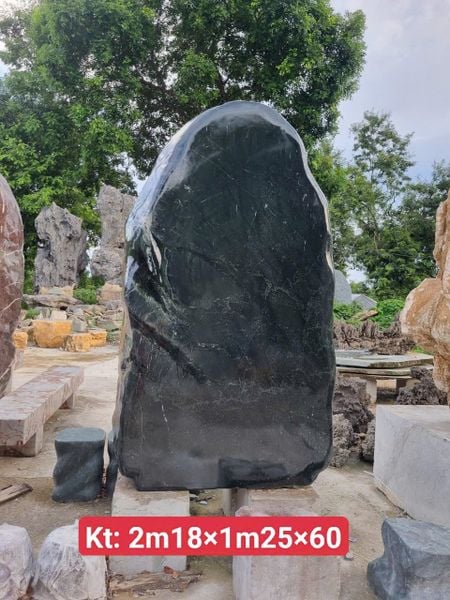 Biển hiệu đá tự nhiên nguyên khối – Đá xanh cẩm thạch Thanh Hóa