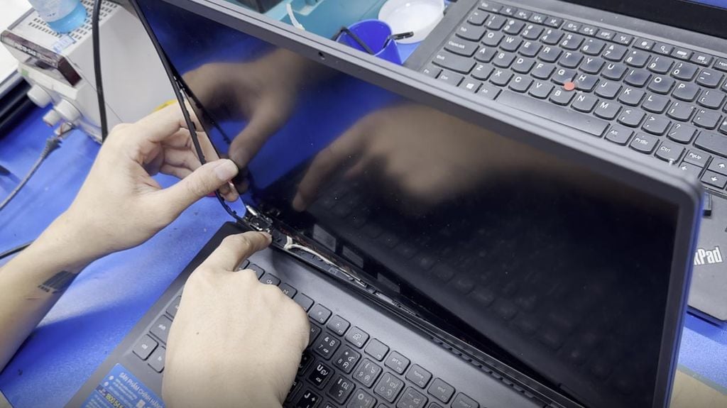 Thay Màn Hình Laptop