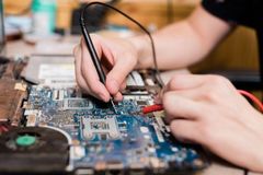 Sửa Chữa Laptop Chuyên Nghiệp Uy Tín