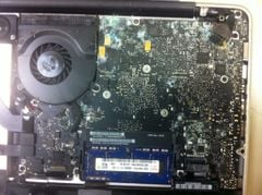 Sửa Laptop Bị Vô Nước