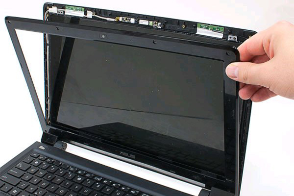 thay màn hình laptop hp elitebook uy tín lấy liền giá rẻ