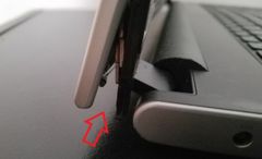 Địa chỉ nơi thay bản lề laptop lấy liền