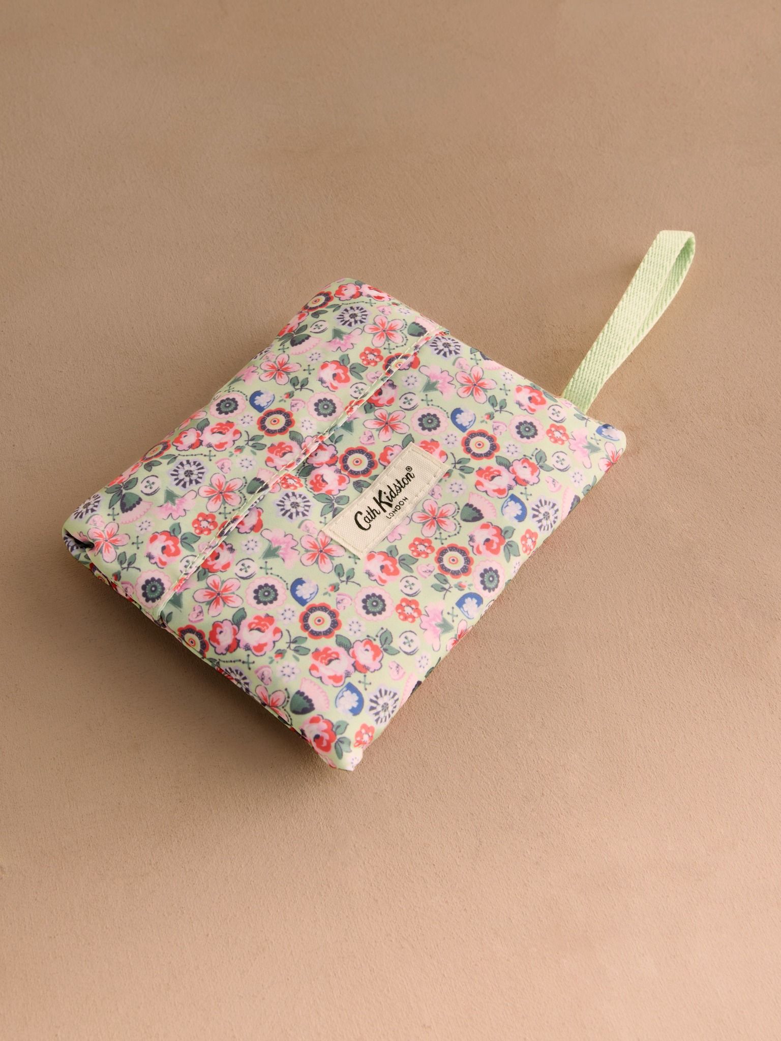  Túi gấp gọn Cath Kidston Foldaway Tote Pearly Queen Ditsy - H69437 