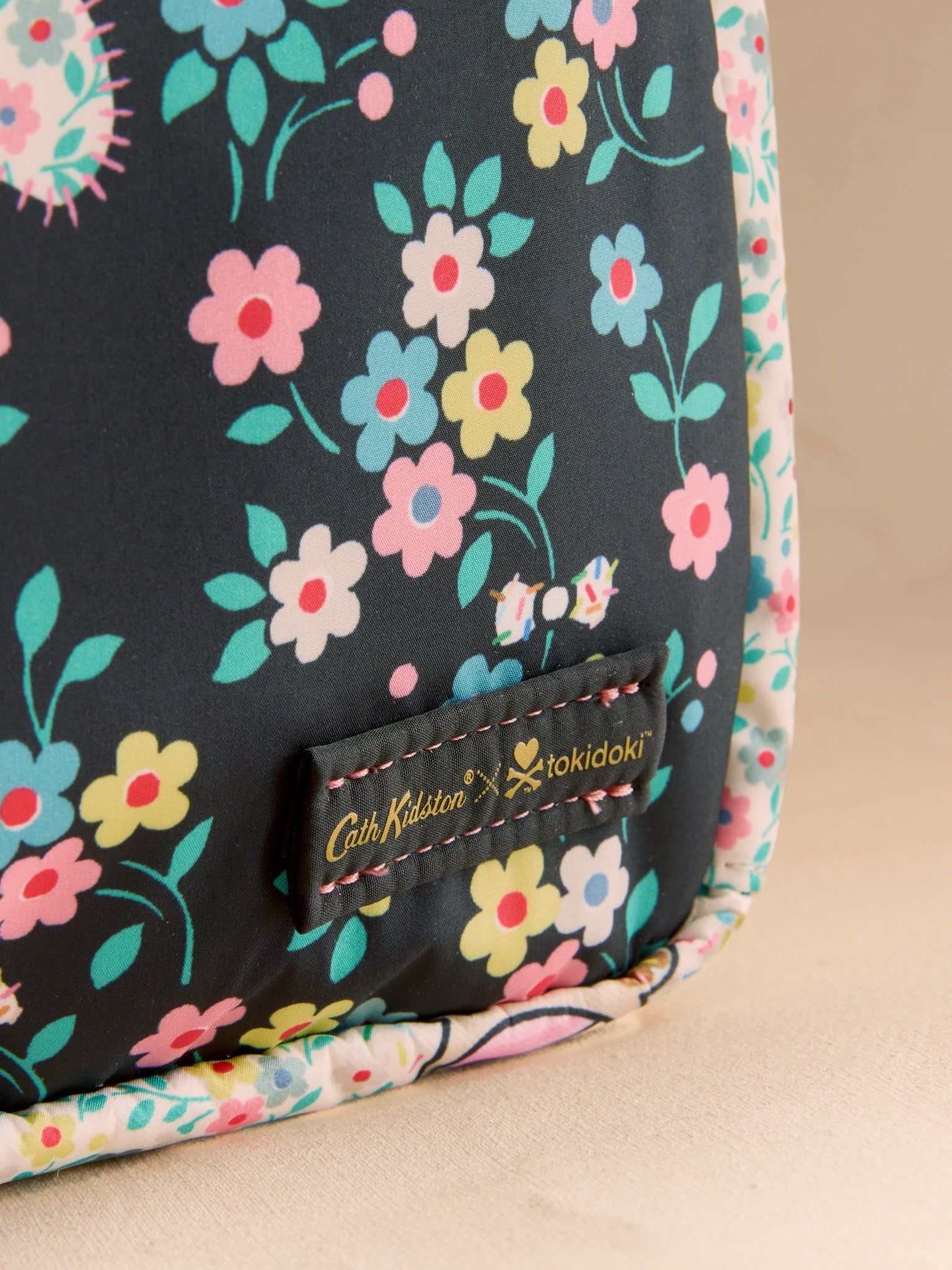  Balo Cath Kidston Toki Doki Compact Backpack Tokidoki Ditsy - H70560 