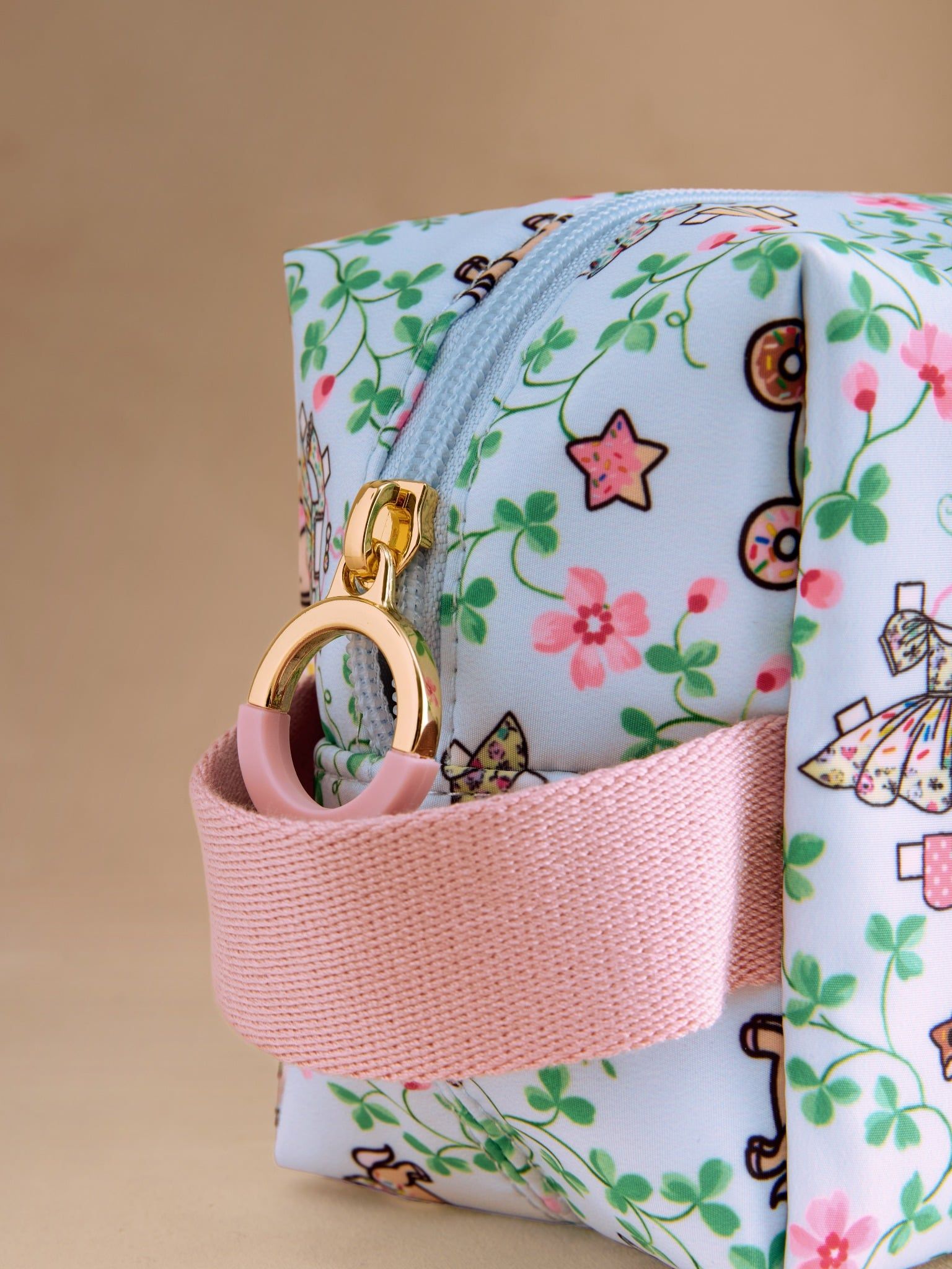  Ví cầm tay Cath Kidston Pouch Tokidoki Paper Dresses - H70600 