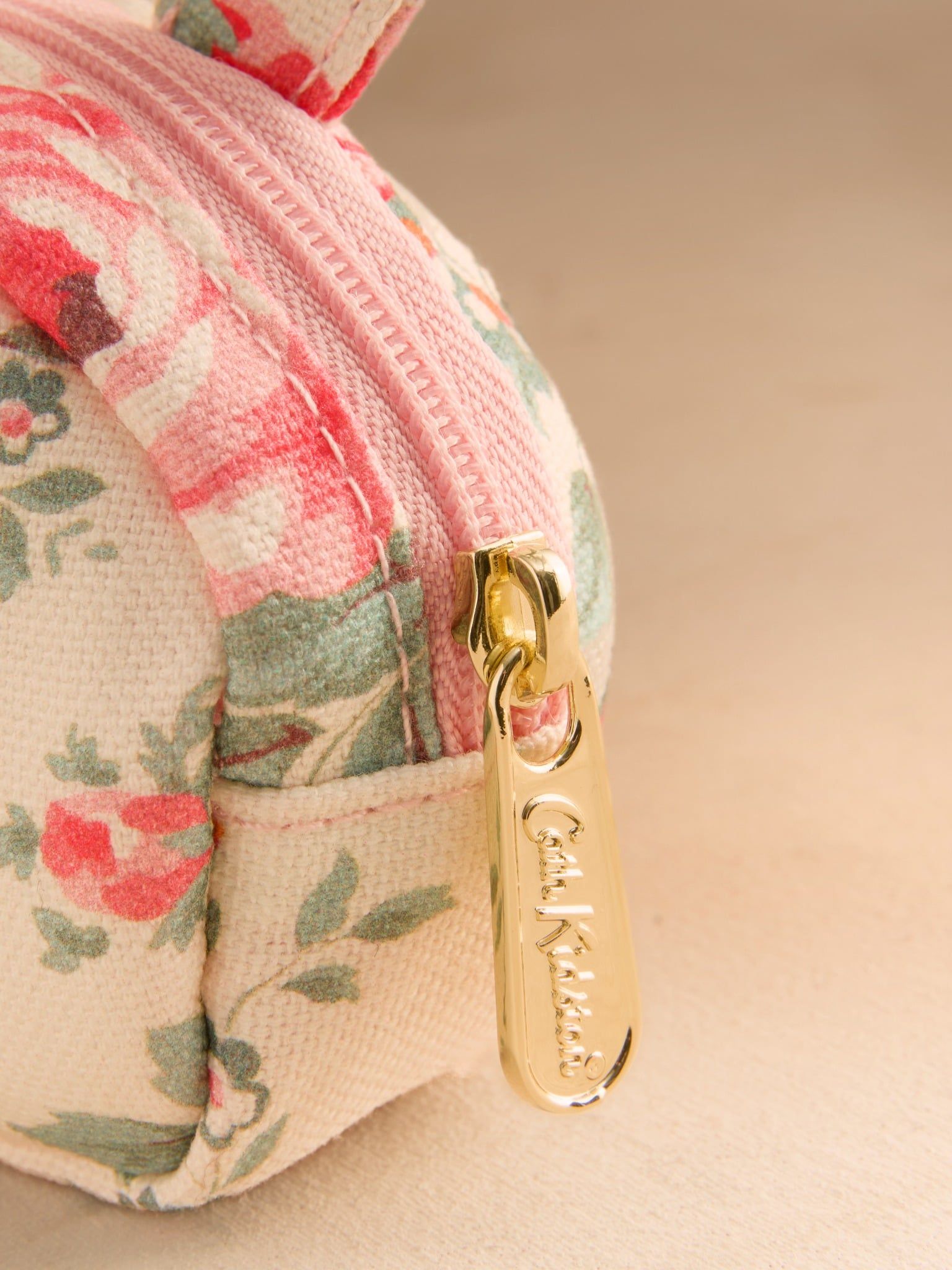  Ví nhỏ Cath Kidston Novelty Purse Hackney Rose - W76561 