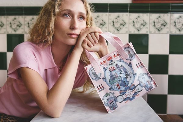  Túi cầm tay Cath Kidston Small Bookbag London Town - W76360 