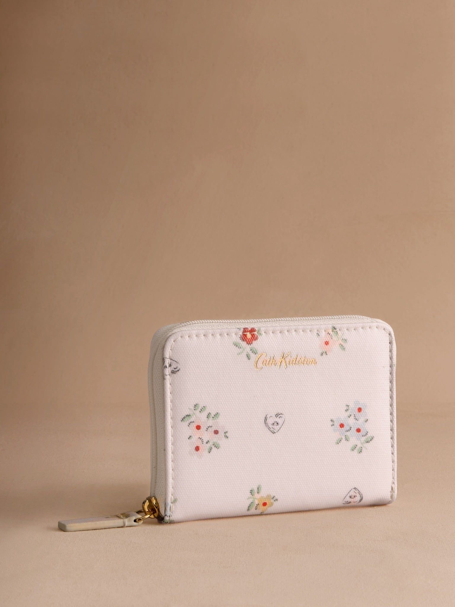  Ví Cath Kidston Mini Continetal Wallet Valentines - H69699 