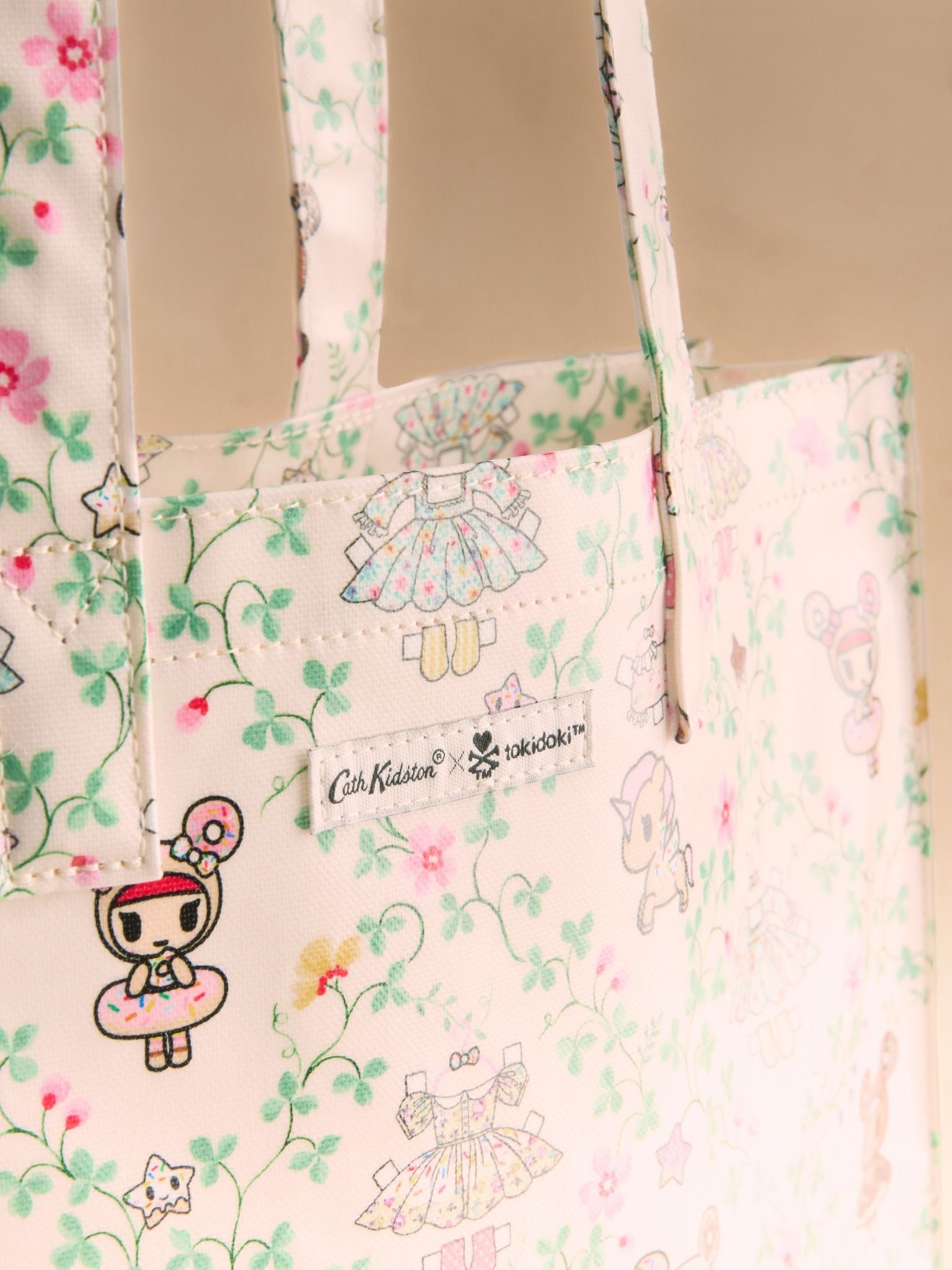  Túi đeo tay Cath Kidston Large Bookbag Tokidoki Paper Dresses - W77297 