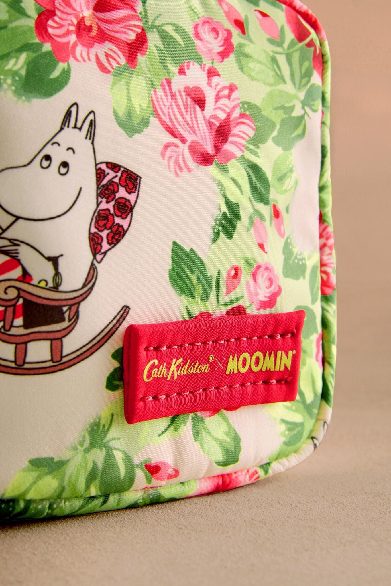  Túi đựng mỹ phẩm/Tech & Pouches - Moomin Mamma - Red/Ecru - AR8400 