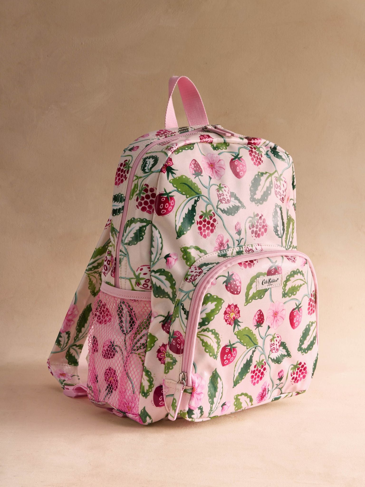  Balo Trẻ Em Cath Kidston Cỡ Lớn Phủ PVC Chống Nước Họa Tiết Raspberry Garden V22887 