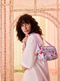  Túi Đeo Chéo Cath Kidston Họa Tiết Raspberry Garden Y26516 