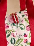  Túi Du Lịch Cath Kidston Phủ PVC Chống Nước Họa Tiết Raspberry Gardens Y26579 