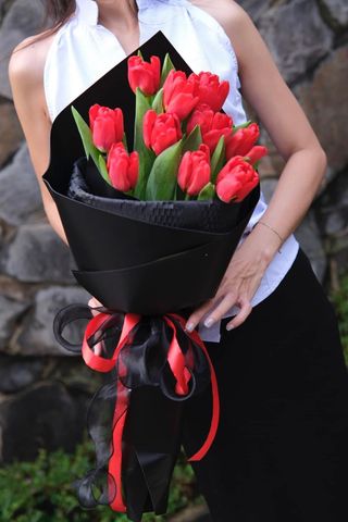 Bó Hoa Tulip Đỏ A0296