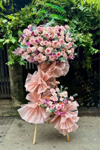 Kệ Hoa Chúc Mừng A0245