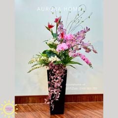 Chậu hoa lan hồ điệp cao cấp Ngọc Lan Hương