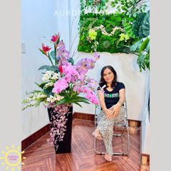 Chậu hoa lan hồ điệp cao cấp Ngọc Lan Hương