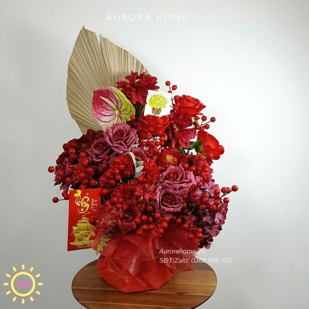 Bình hoa lụa cao cấp Sắc Đỏ Ngày Xuân Trang Trí Tết