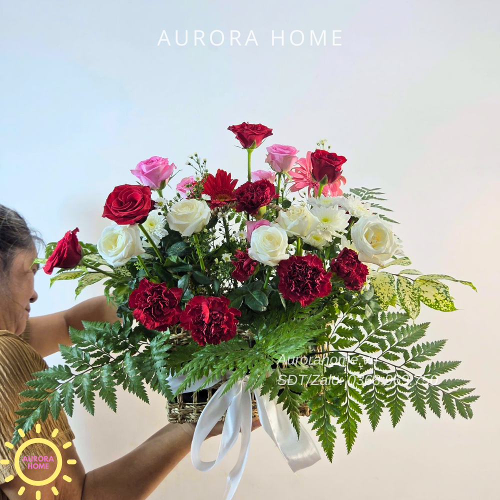 Giỏ hoa tươi Romantic Vibes
