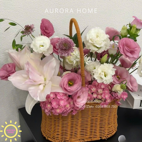 Giỏ hoa tươi Love Bloom món quà ý nghĩa