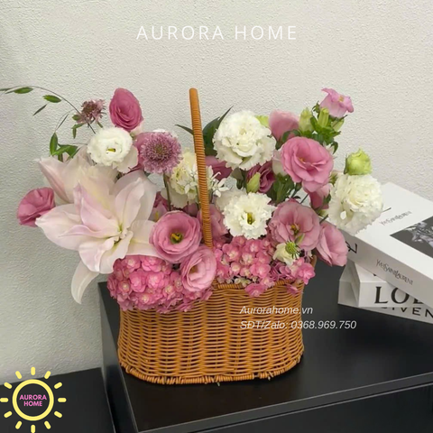 Giỏ hoa tươi Love Bloom món quà ý nghĩa