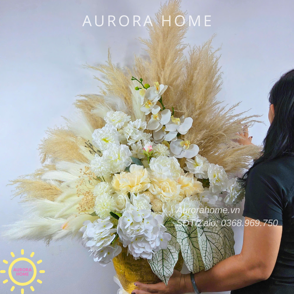 Chậu hoa cỏ lau Golden Breeze Orchid