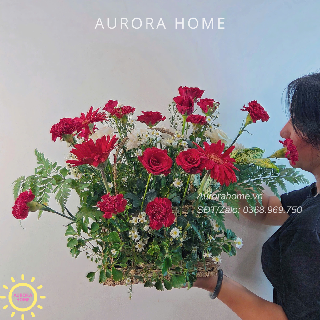 Giỏ hoa tươi tone đỏ xinh yêu 01
